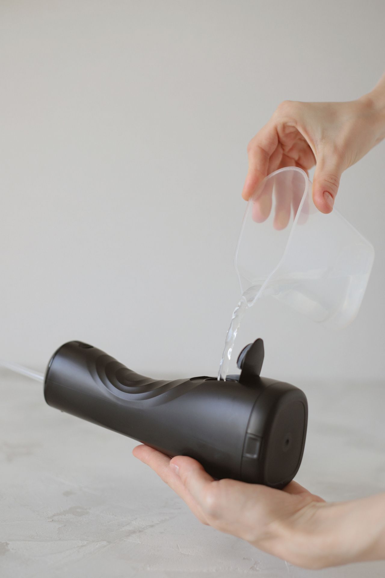 Ирригатор портативный для полости рта MIRU BIP-005(черный)