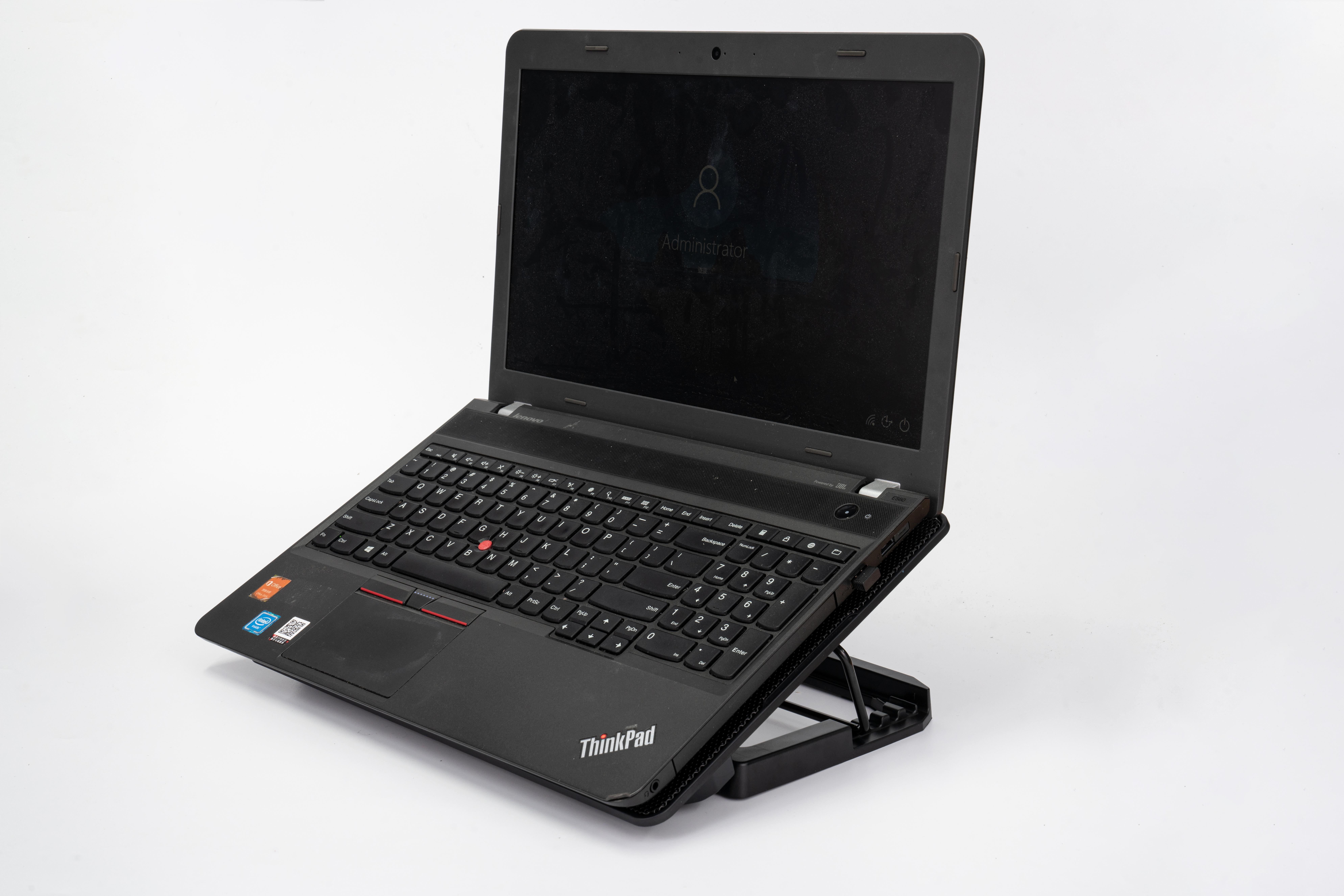 Подставка для ноутбука MIRU CP1705 Doublewind <до 17.3",800-1000±10%об/мин,LED син,3,5Вт,700мА,раб.напряж: 5В DC,охлаждение:активное,шум 20дБ,5 ур-ей высоты,2 вент-ра,2xUSB,48CFM,кабель 60см>