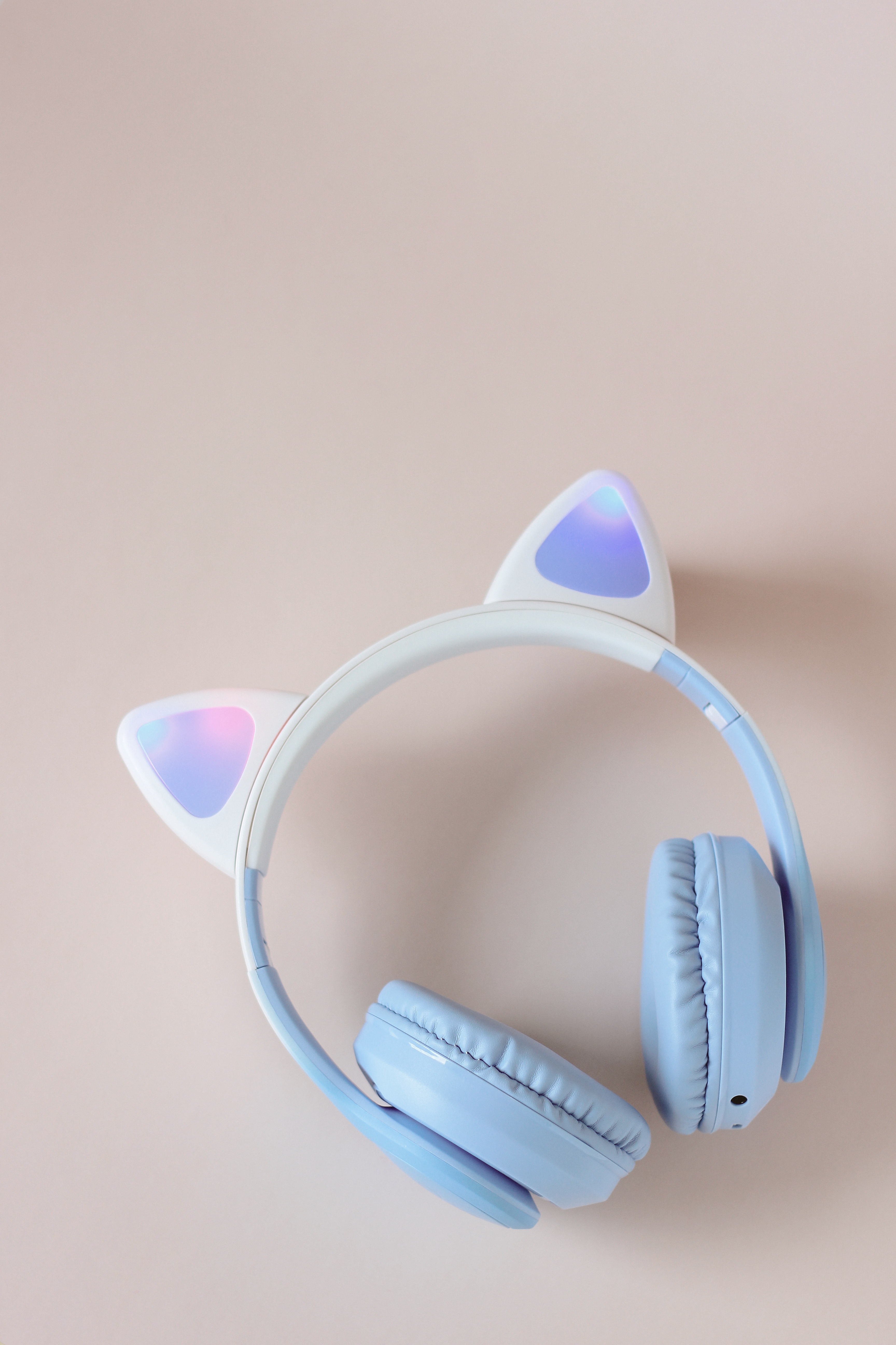Беспроводная гарнитура MIRU CAT EP-W10 (голубой) <W102, Накладные, стерео Bluetooth-гарнитура, 2.402 -2.480 ГГц, 32 Ом, Blue, 40 мм, 20,5 см, BT5.3, радиус действ.10м, время работы 8ч, 400м/Ач, голубой>